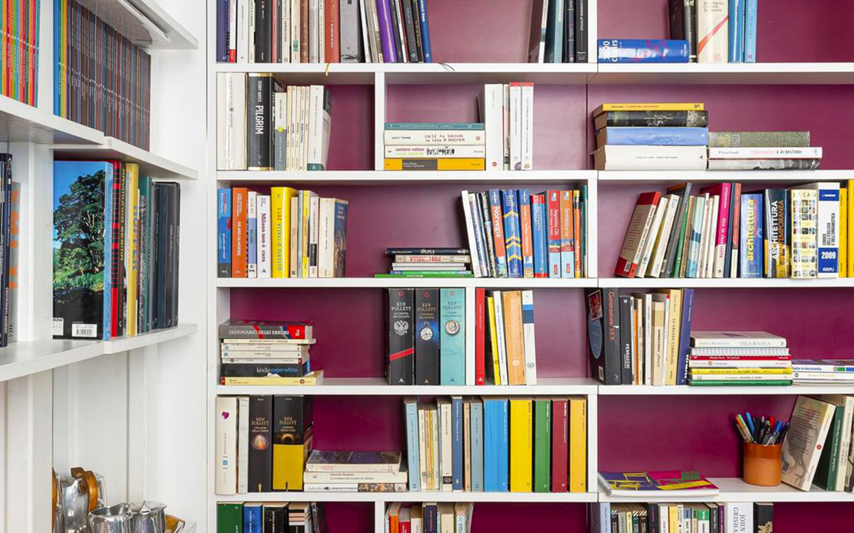 Libri protagonisti. Tre proposte per modellare gli ambienti con le librerie