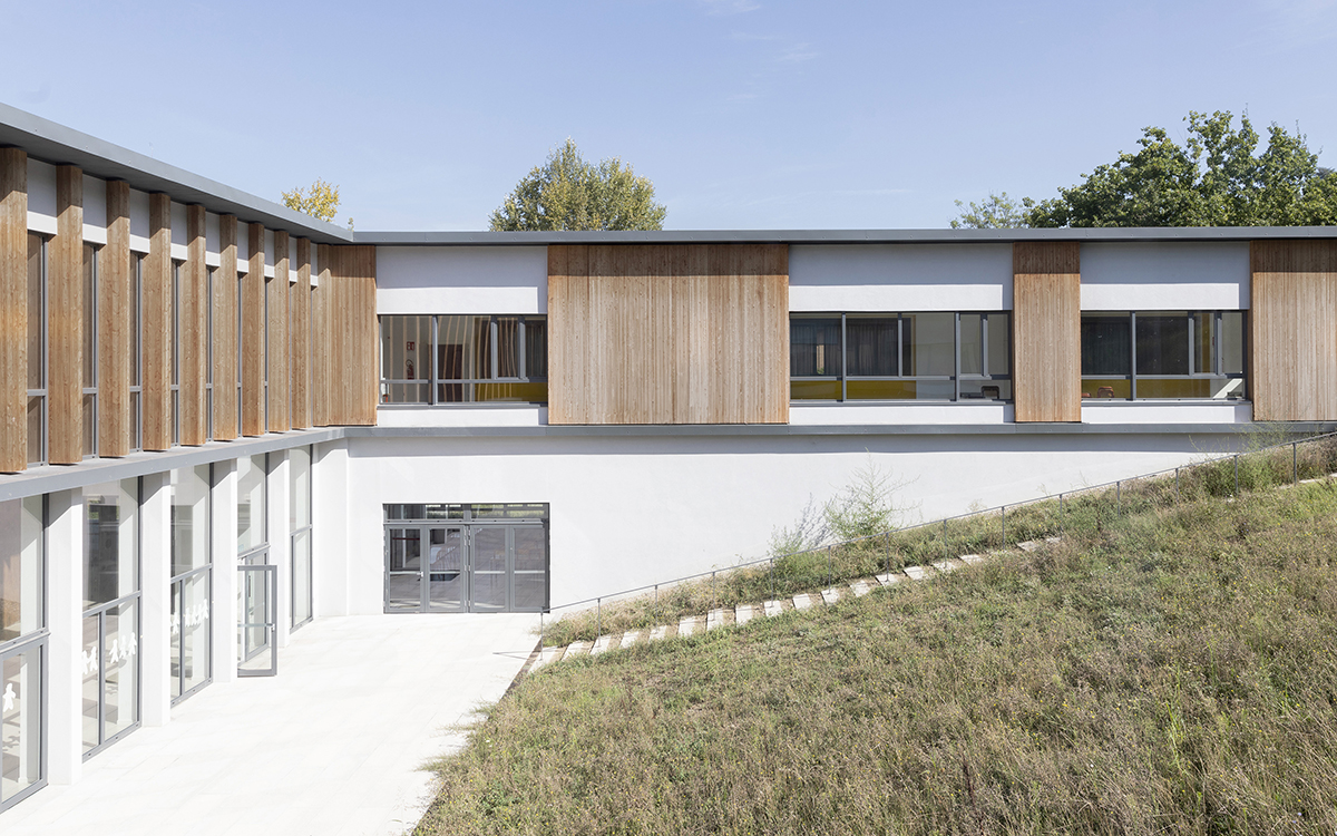 Il progetto vincitore della sezione Architettura Pubblica, la ricostruzione delle Scuole Carracci di Bologna dell’architetto Federico Florena (Tiarstudio). 