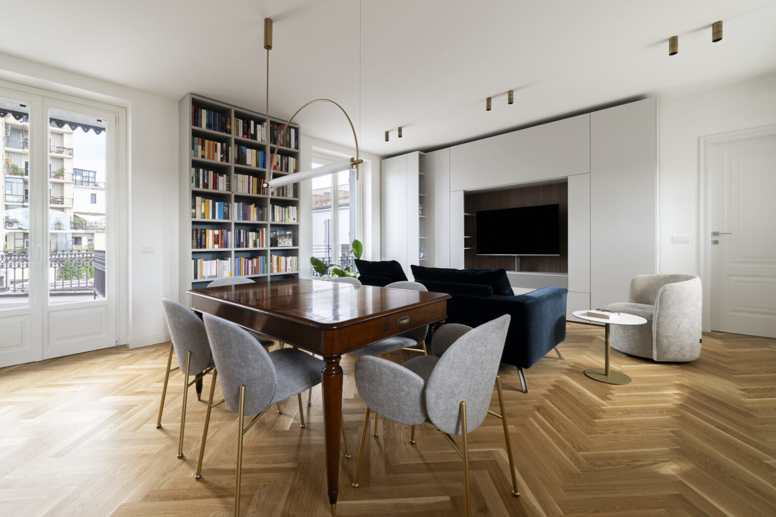 4 soluzioni in cui la falegnameria artigianale incontra il design contemporaneo